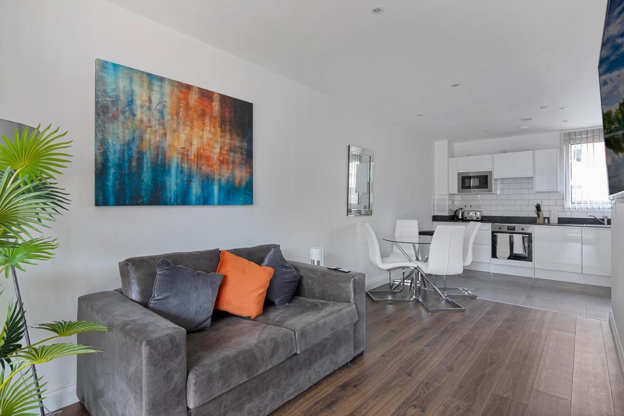 Spacious, Bright & Modern 1 & 2 Bed Apartments At Sligo House - Central Watford Watford  Eksteriør bilde