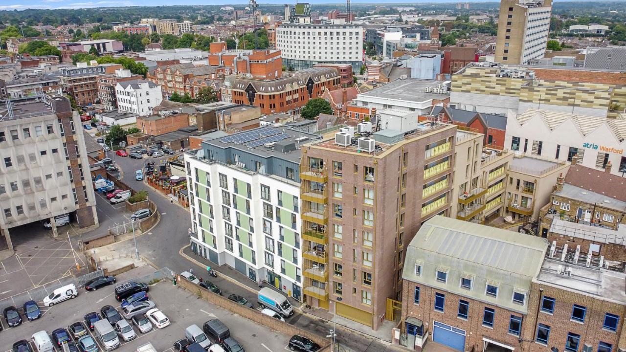Spacious, Bright & Modern 1 & 2 Bed Apartments At Sligo House - Central Watford Watford  Eksteriør bilde