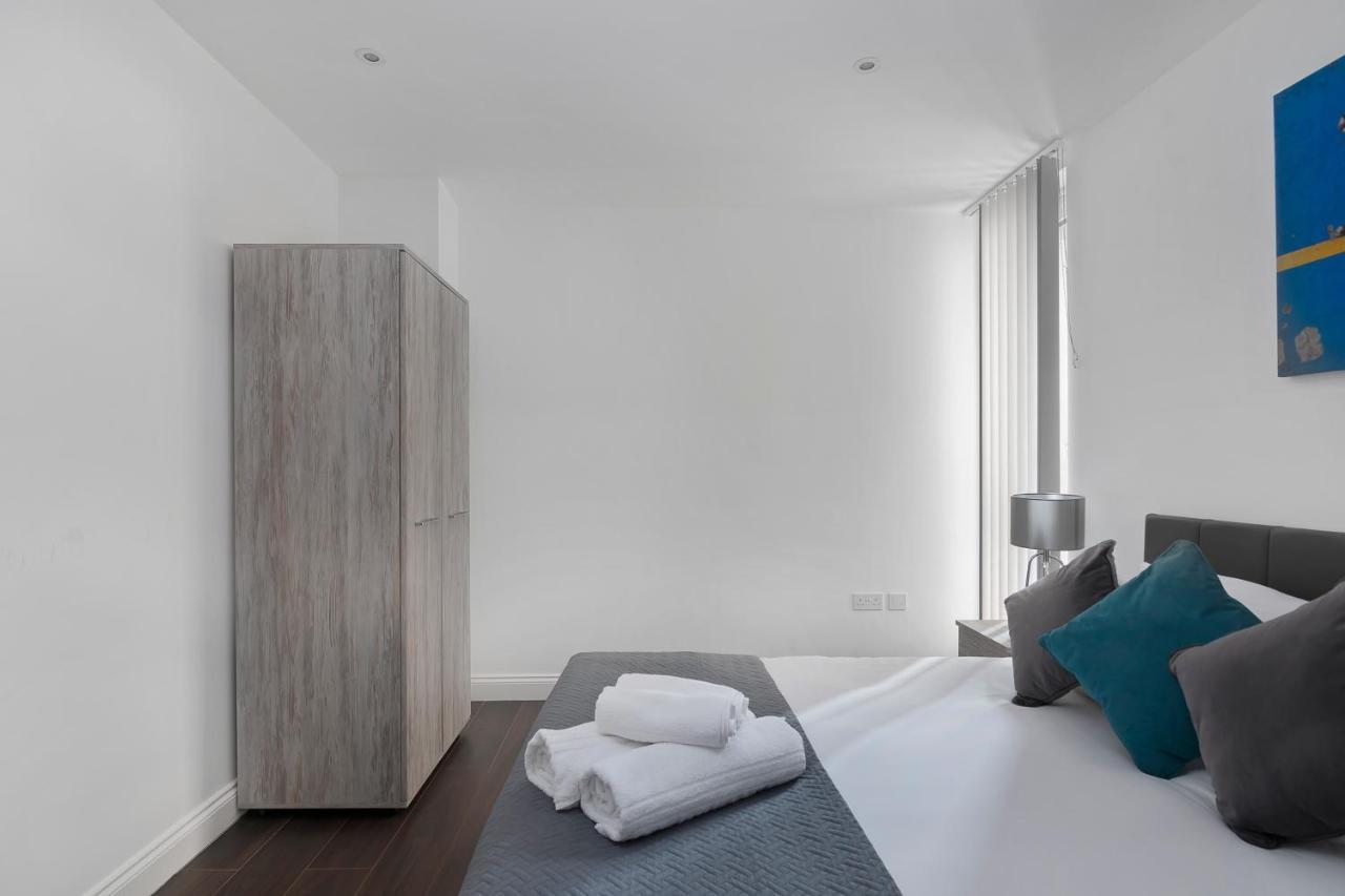 Spacious, Bright & Modern 1 & 2 Bed Apartments At Sligo House - Central Watford Watford  Eksteriør bilde