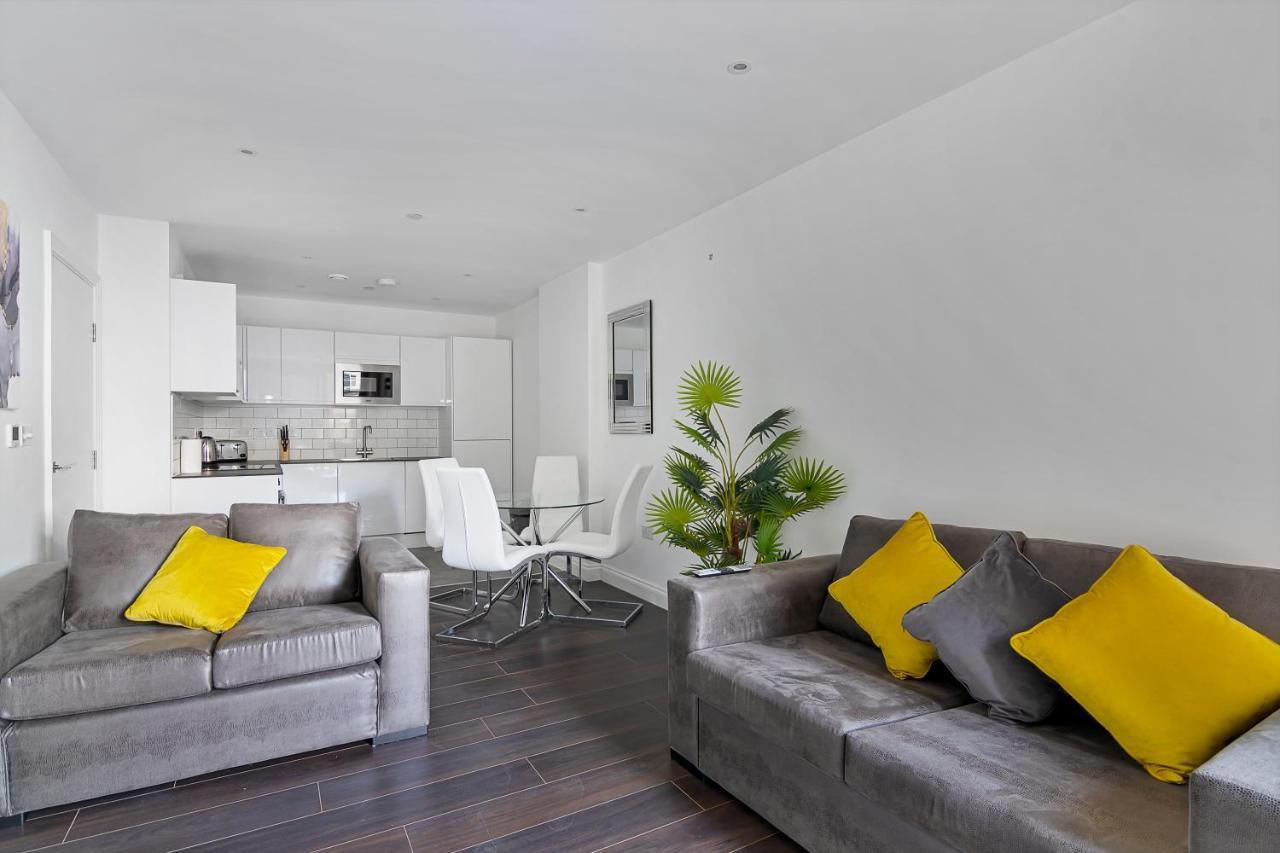 Spacious, Bright & Modern 1 & 2 Bed Apartments At Sligo House - Central Watford Watford  Eksteriør bilde
