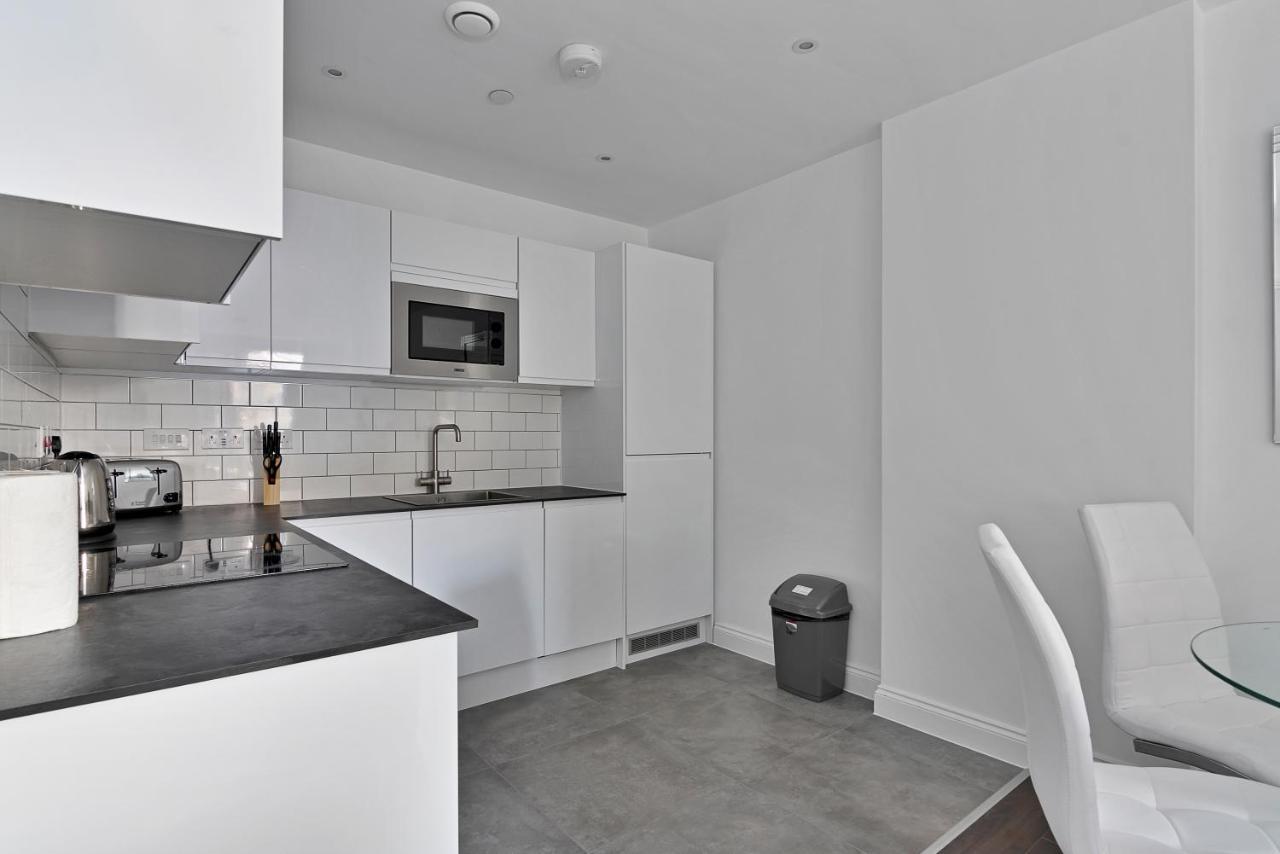 Spacious, Bright & Modern 1 & 2 Bed Apartments At Sligo House - Central Watford Watford  Eksteriør bilde